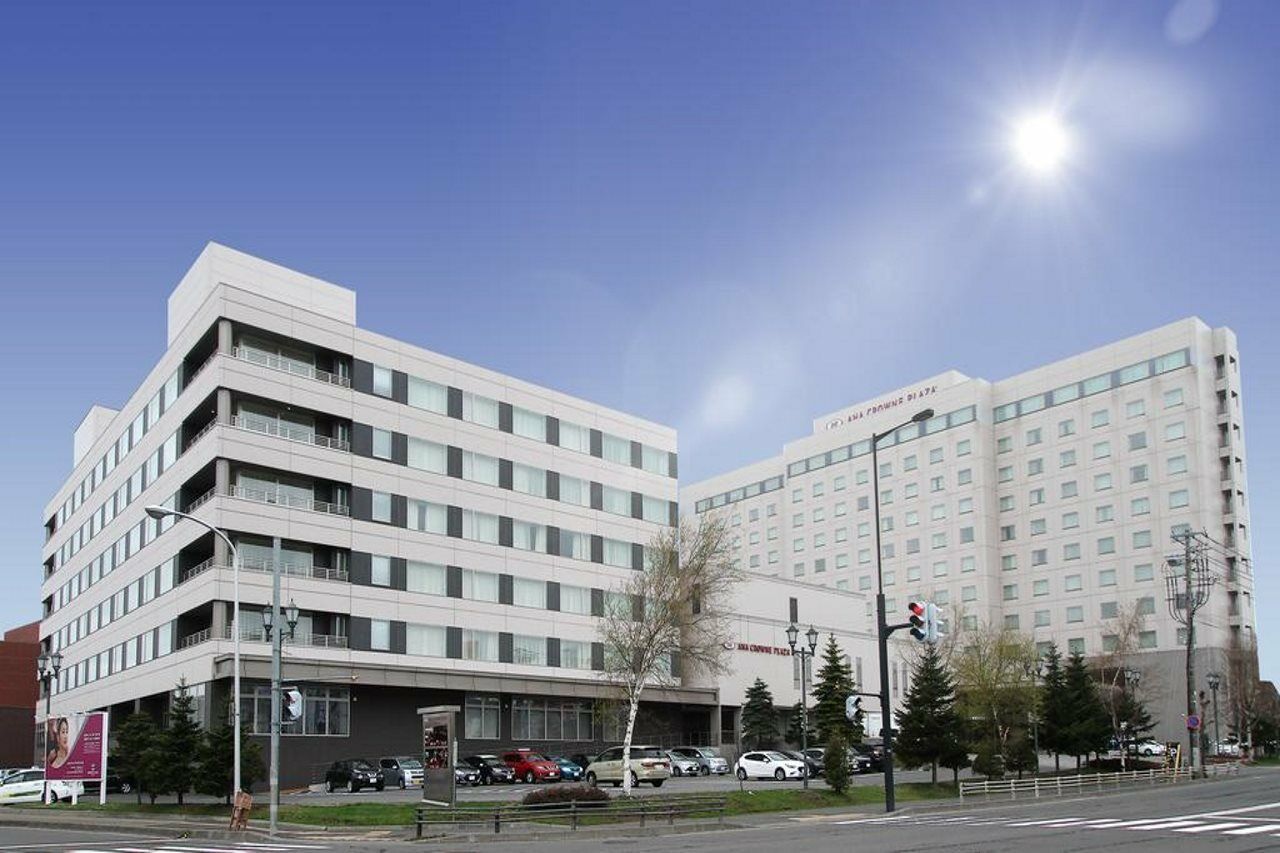 Ana Crowne Plaza Chitose By Ihg Hotel Exterior foto